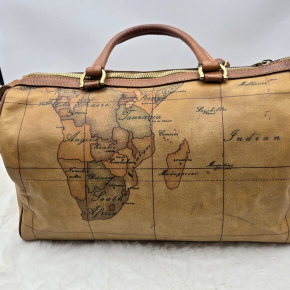 Alviero Geo Classic Boston Bag - Picture 3 of 16